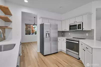 6345 Park Street E, Fife, WA 98424 - Photo 10