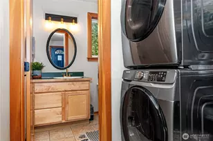 7469 Olsen Dr, Glacier, WA 98244 - Photo 16