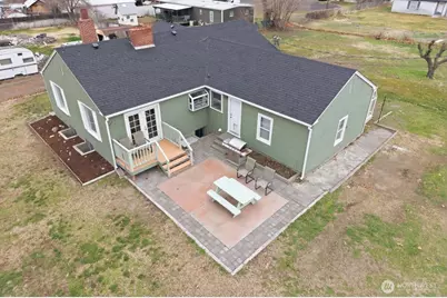 32105 S Finley Rd, Kennewick, WA 99337 - Photo 2