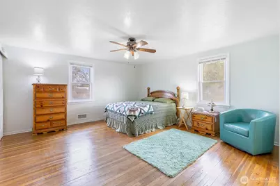 32105 S Finley Rd, Kennewick, WA 99337 - Photo 12