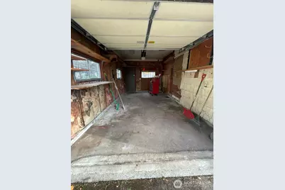 9022 36th Avenue SW, Seattle, WA 98126 - Photo 14