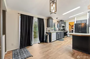 1009 Lord St, Kelso, WA 98626 - Photo 12