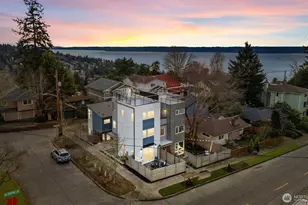 8405 42nd Ave SW, Seattle, WA 98136 - Photo 2