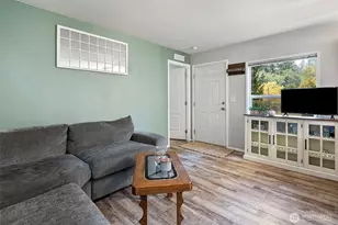 220 E McLane Dr, Shelton, WA 98584 - Photo 2