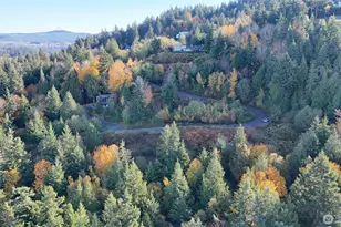 2404 SONORA LN, Bellingham, WA 98229 - Photo 16