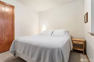 22014 Pinnacle Rd, Glacier, WA 98244 - Photo 14