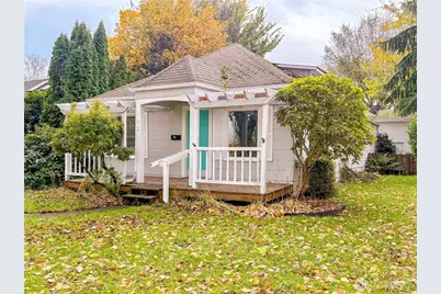 1821 Nichols Boulevard, Longview, WA 98632 - Photo 2