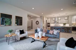 12818 NE 65th Ln, Kirkland, WA 98033 - Photo 18