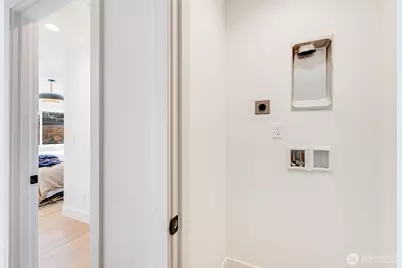 4706 S Morgan Street, Seattle, WA 98118 - Photo 18