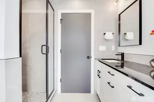 4706 S Morgan St, Seattle, WA 98118 - Photo 24