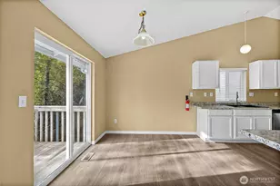 7506 195th St Ct E, Spanaway, WA 98387 - Photo 8