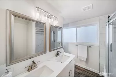 5109 W Tapps Drive E, Lake Tapps, WA 98391 - Photo 18