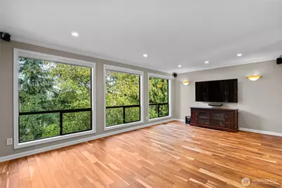 12135 107th Avenue NE, Kirkland, WA 98034 - Photo 4