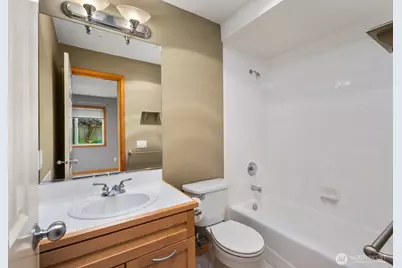 1808 E Union Street #B, Seattle, WA 98122 - Photo 20