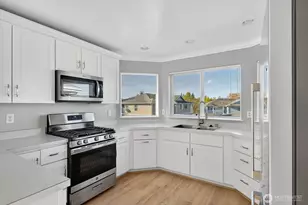 246 Prince Ave, Bellingham, WA 98226 - Photo 16