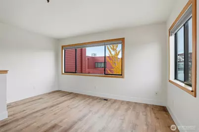 820 NW Naito Parkway #G11, Portland, OR 97209 - Photo 16