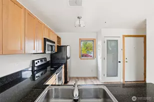 820 NW Naito Pkwy, Portland, OR 97209 - Photo 8