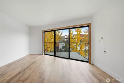 820 NW Naito Parkway #G11, Portland, OR 97209 - Photo 10