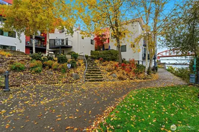 820 NW Naito Parkway #G11, Portland, OR 97209 - Photo 24