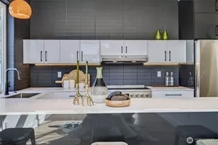 6356 47th Ave S, Seattle, WA 98118 - Photo 10