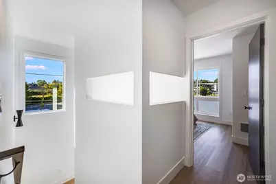 6356 47th Avenue S, Seattle, WA 98118 - Photo 16