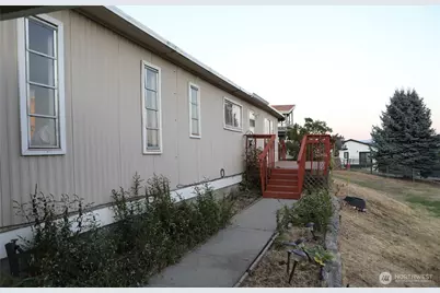 410 Totem Pole Road, Manson, WA 98831 - Photo 4
