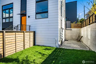 6356 47th Avenue S, Seattle, WA 98118 - Photo 34