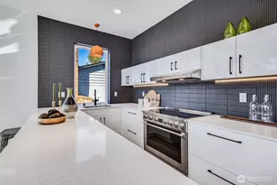 6356 47th Ave S, Seattle, WA 98118 - Photo 8