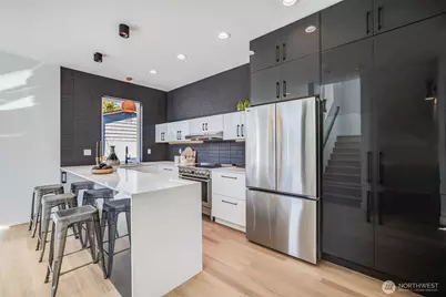 6356 47th Avenue S, Seattle, WA 98118 - Photo 6