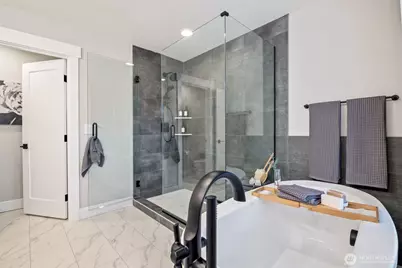 13041 75th Place S, Seattle, WA 98178 - Photo 4