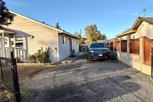 812 Ferry St, Wenatchee, WA 98801 - Photo 4