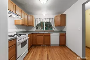 22442 Blue Lake Ct SE, Yelm, WA 98597 - Photo 10