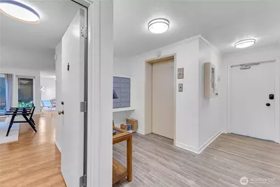 654 W Olympic Place #101, Seattle, WA 98119 - Photo 34