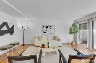 654 W Olympic Pl, Seattle, WA 98119 - Photo 8