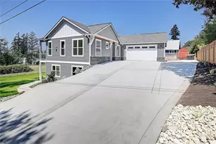822 Serene View Rd, Camano Island, WA 98282 - Photo 18