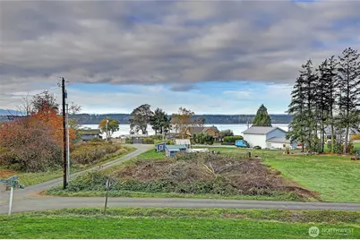 822 Serene View Road, Camano Island, WA 98282 - Photo 28