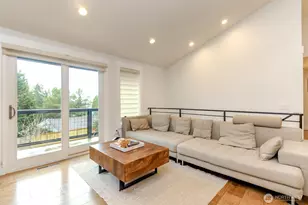 2000 NE 27th St, Renton, WA 98056 - Photo 14