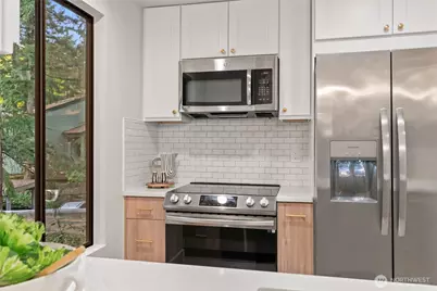 155 S 330th Street #D, Federal Way, WA 98003 - Photo 14