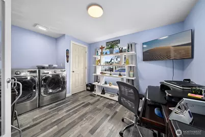 915 Mt Villa Loop, Enumclaw, WA 98022 - Photo 6