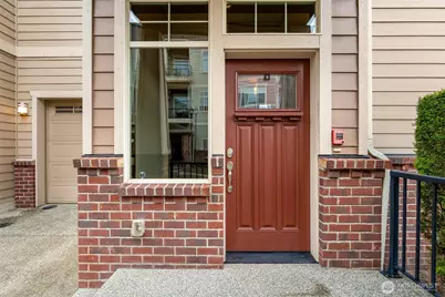 4020 NE 3rd Place, Renton, WA 98056 - Photo 4