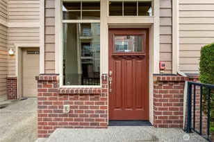 4020 NE 3rd Pl, Renton, WA 98056 - Photo 4