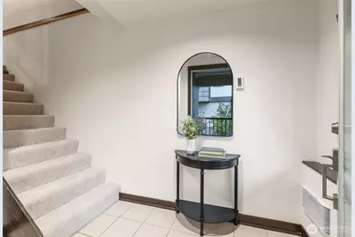 2516 Yale Avenue E #C, Seattle, WA 98102 - Photo 4