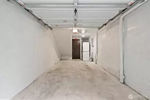 2516 Yale Ave. E., Seattle, WA 98102 - Photo 28