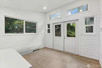 12020 NE 66th Street, Kirkland, WA 98033 - Photo 32