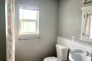 485 SW Bayshore Dr, Oak Harbor, WA 98277 - Photo 10