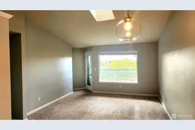 485 SW Bayshore Drive #C301, Oak Harbor, WA 98277 - Photo 6