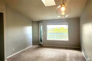 485 SW Bayshore Dr, Oak Harbor, WA 98277 - Photo 6