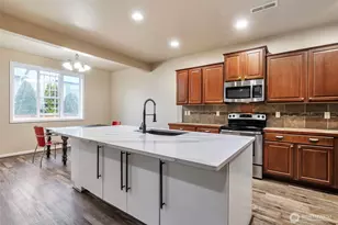 7819 164th St E, Puyallup, WA 98375 - Photo 4