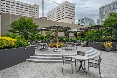 1301 Spring Street #10F, Seattle, WA 98104 - Photo 26