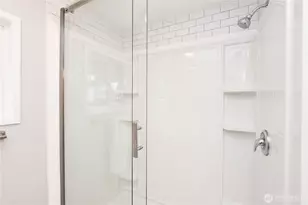 13320 Hwy 99, Everett, WA 98204 - Photo 20